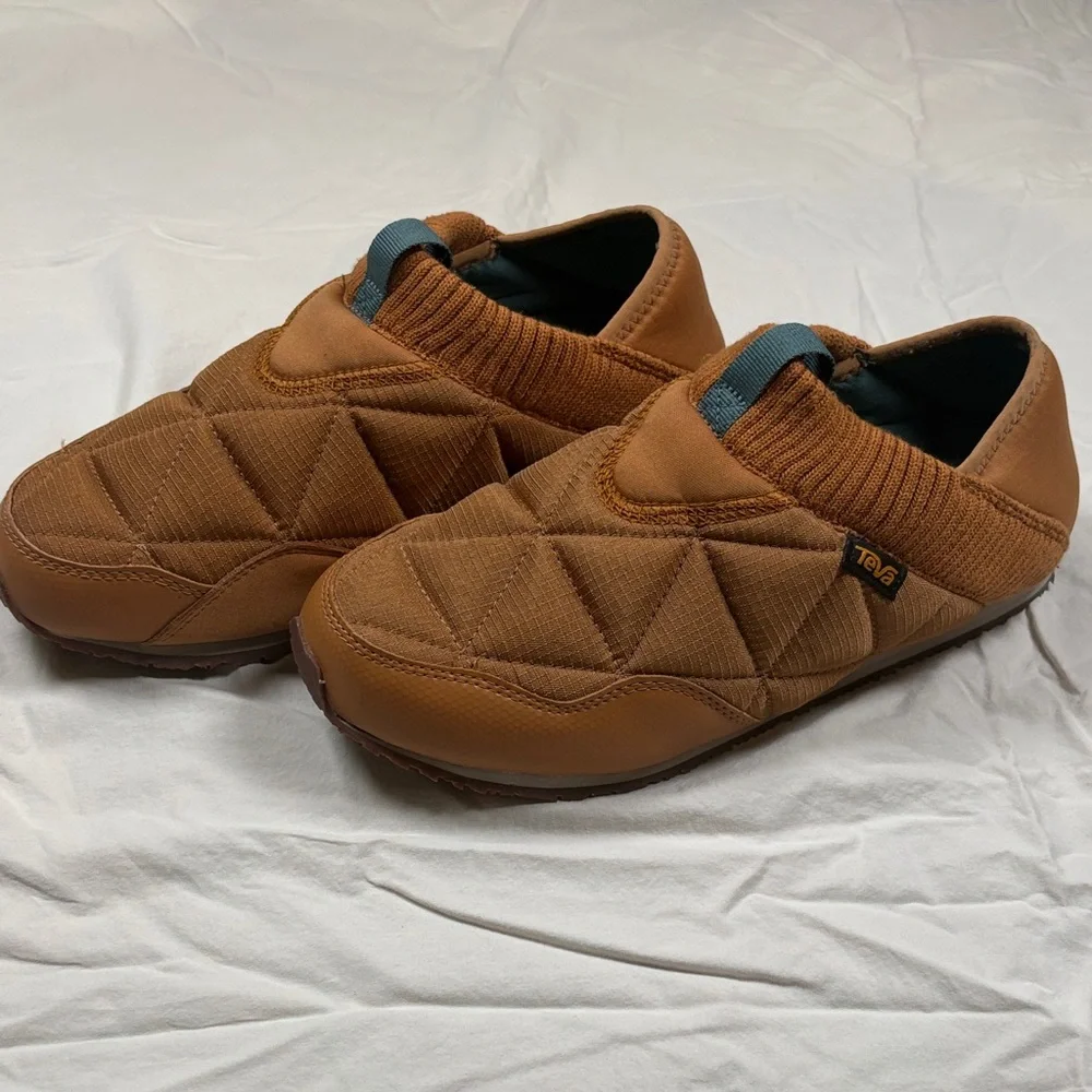 Teva Men's Brown Quilted Slip-On Sneakers - Picture 3 of 8